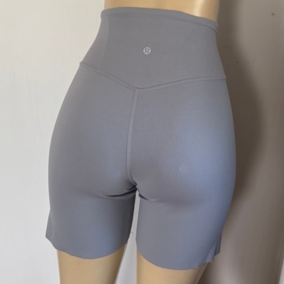 lululemon athletica Pants - Lululemon Nulu Align 7" Inseam Lululemon Hemmed Shorts